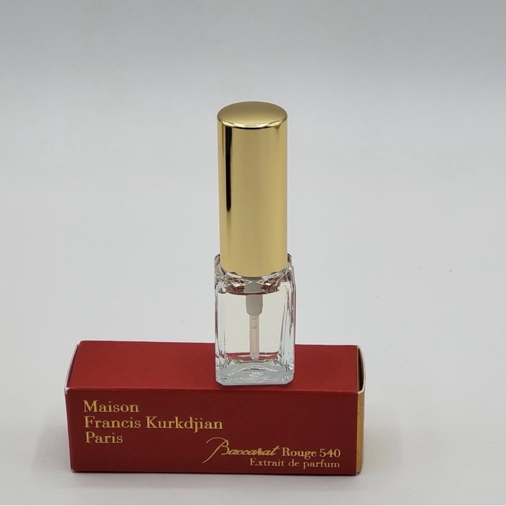 Maison Francis Kurkdjian Baccarat Rouge 540 Extrait Mini - Red & Gold - Picture 4 of 6